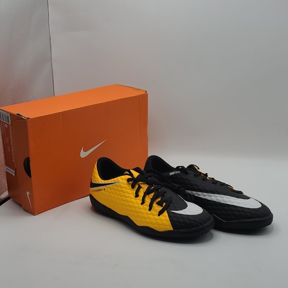 Nike Other - Nike Hypervenom Phelan III laser Orange size 8m